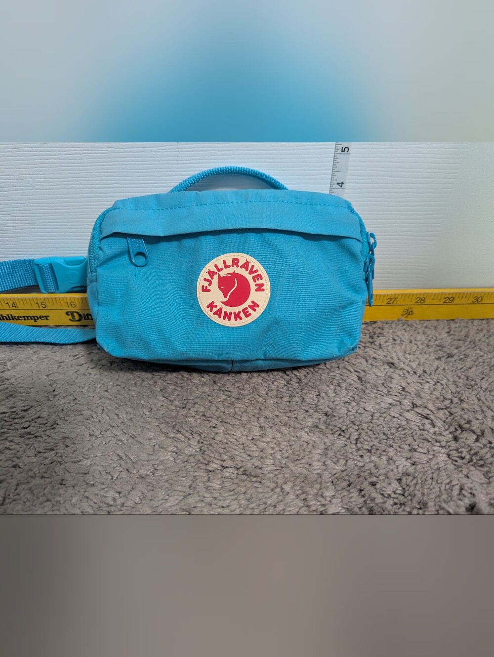 Fjallraven Kanken Hip Pack — Bright Turquoise with Red Logo